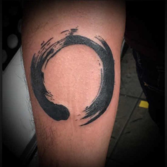 Tatuaggi con Significato di Forza Oltre