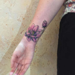 Tatuaggio al Polso: 150 immagini a cui ispirarsi