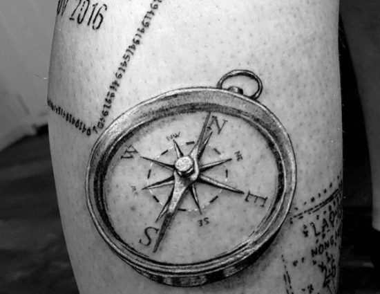 Tatuaggio Bussola Significato 70 Idee Per Un Tatuaggio Originale Tatuaggio Co