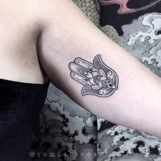 Mano Di Fatima Significato Tatuaggio